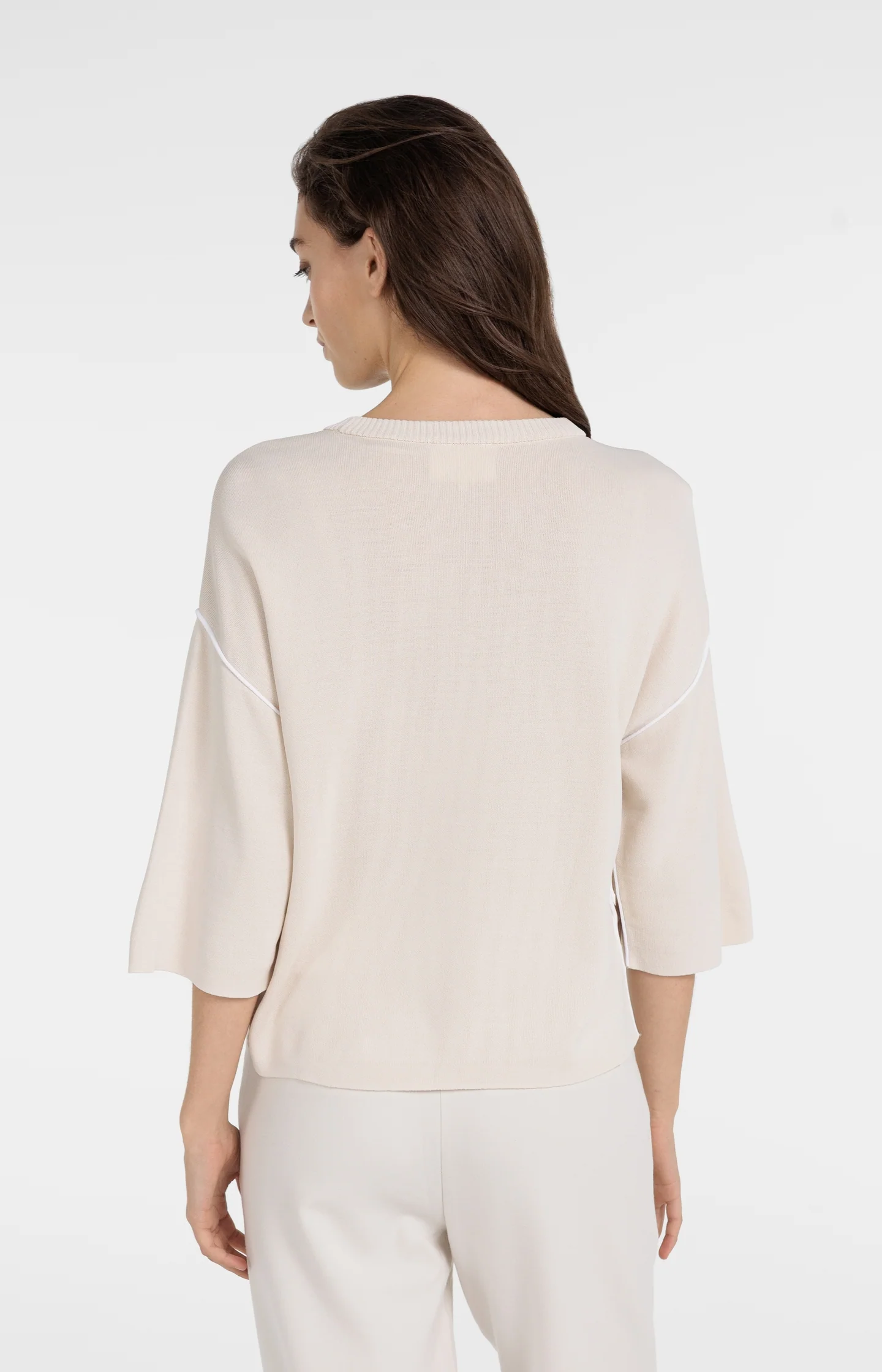 Sweater with 3/4 sleeves and contrasting seams - Image 3