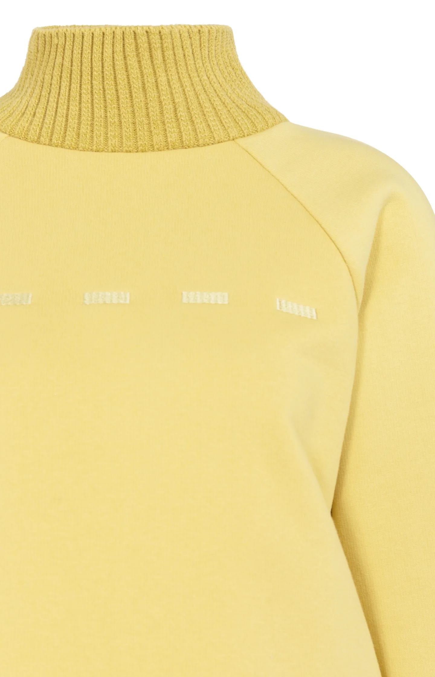 Sweater with knitted collar and subtle stitching - Image 7