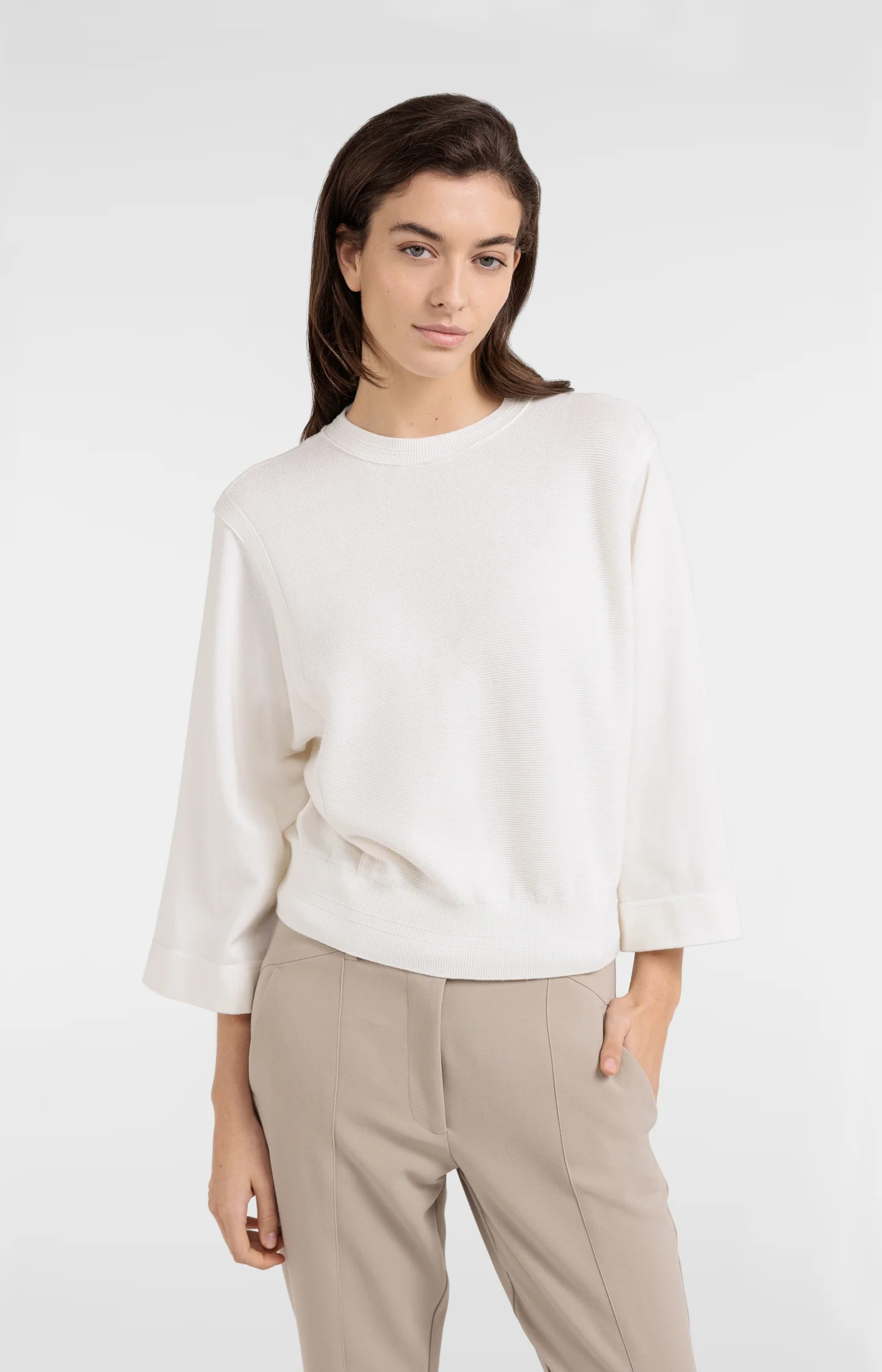 Sweater with mixed textures and wide sleeves - Image 3
