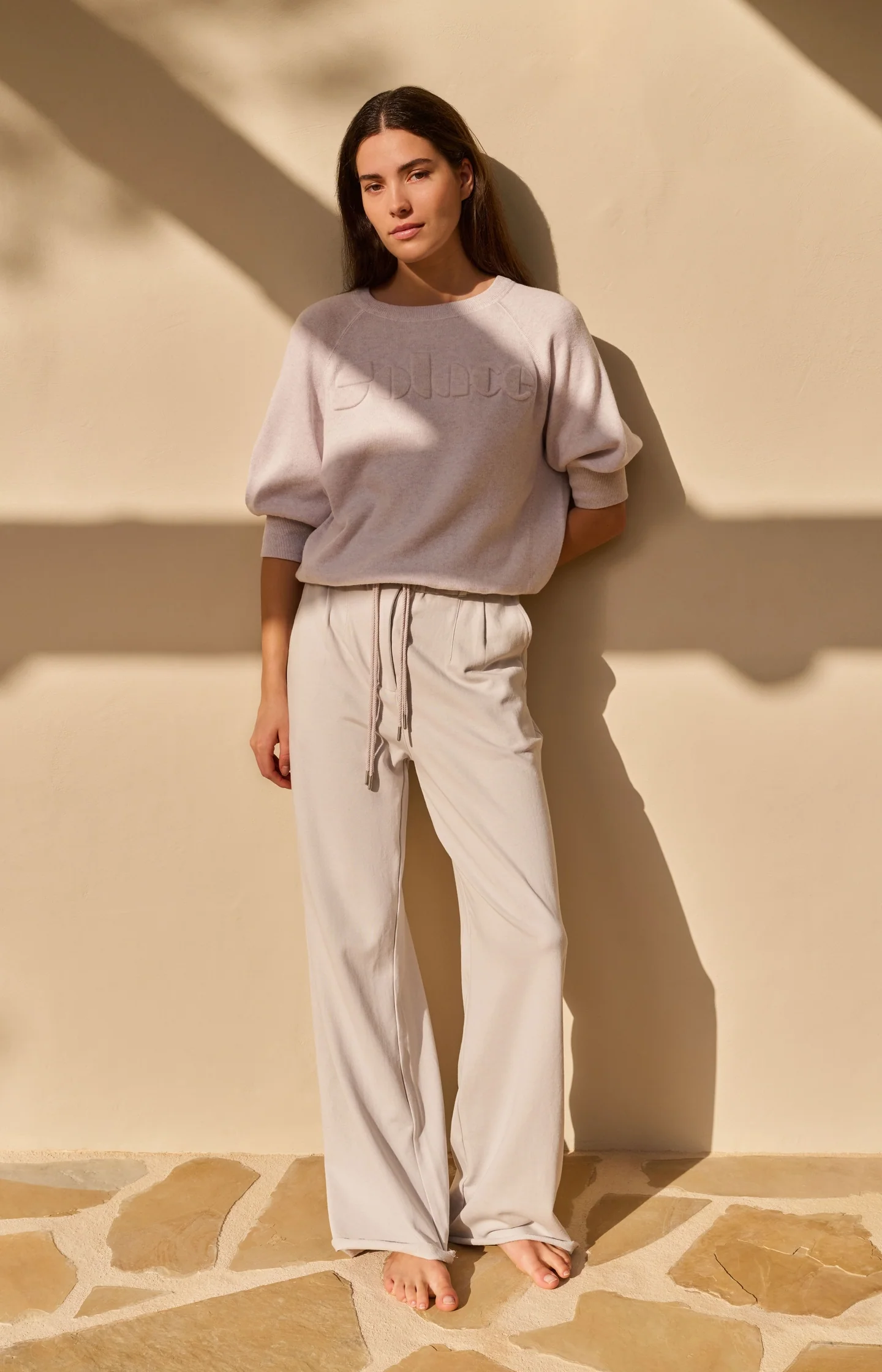 Sweater with raglan sleeves and tonal artwork - Image 6