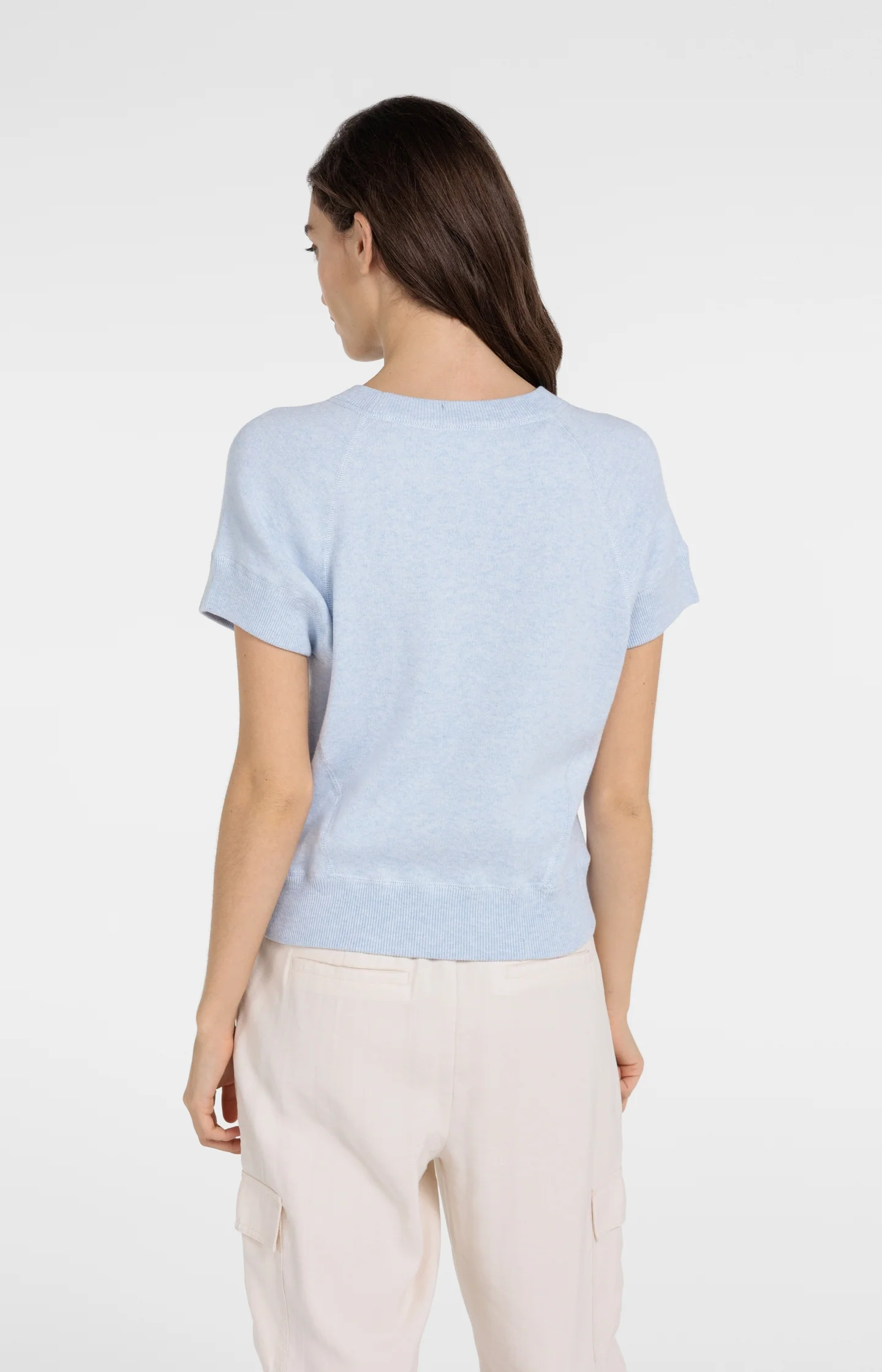 Sweater with short sleeves and stitch details - Image 4