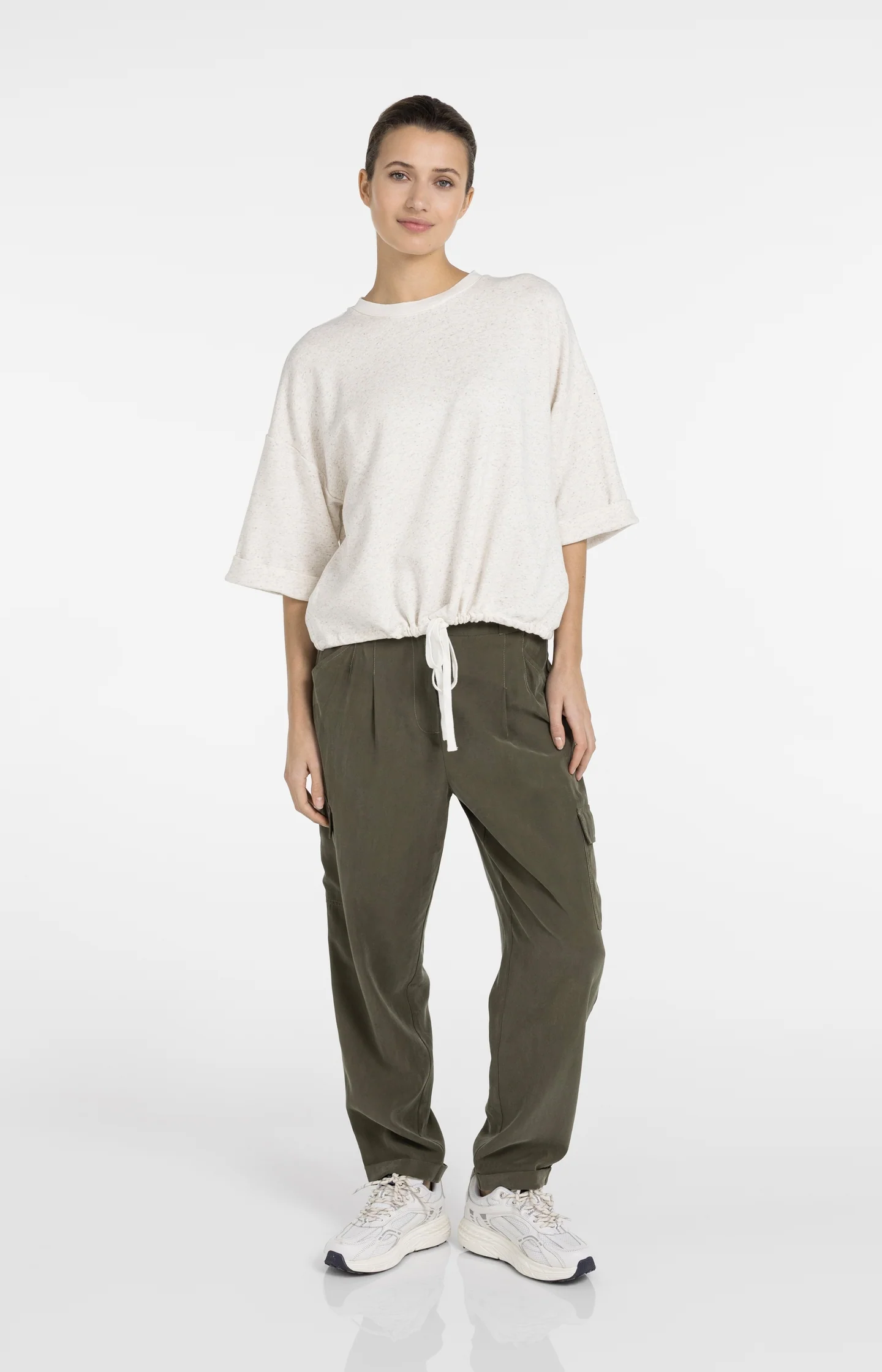 Sweatshirt with rolled cuffs and drawcord - Image 7