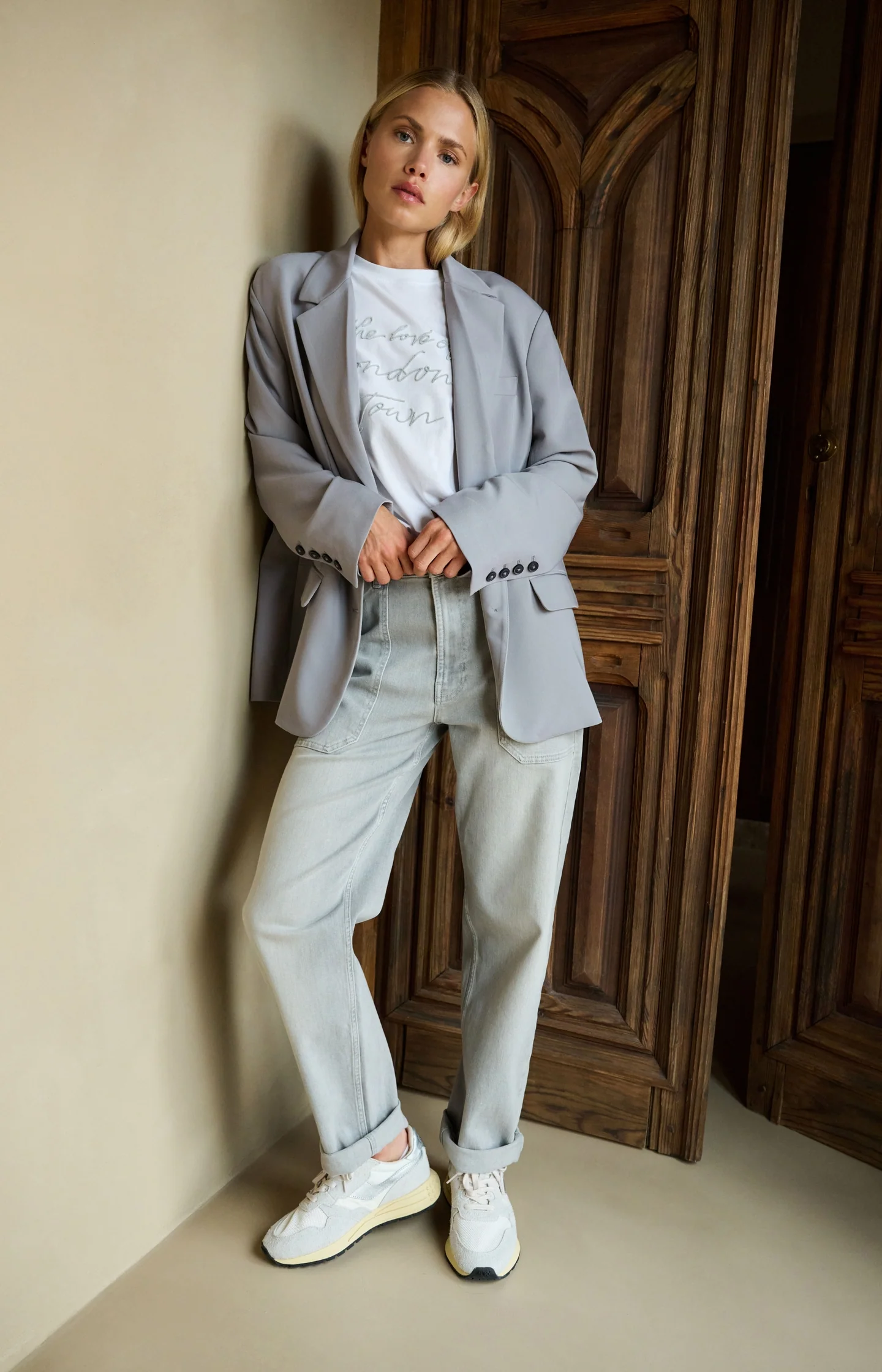 T-shirt with soft flock print and wide sleeves - Image 6