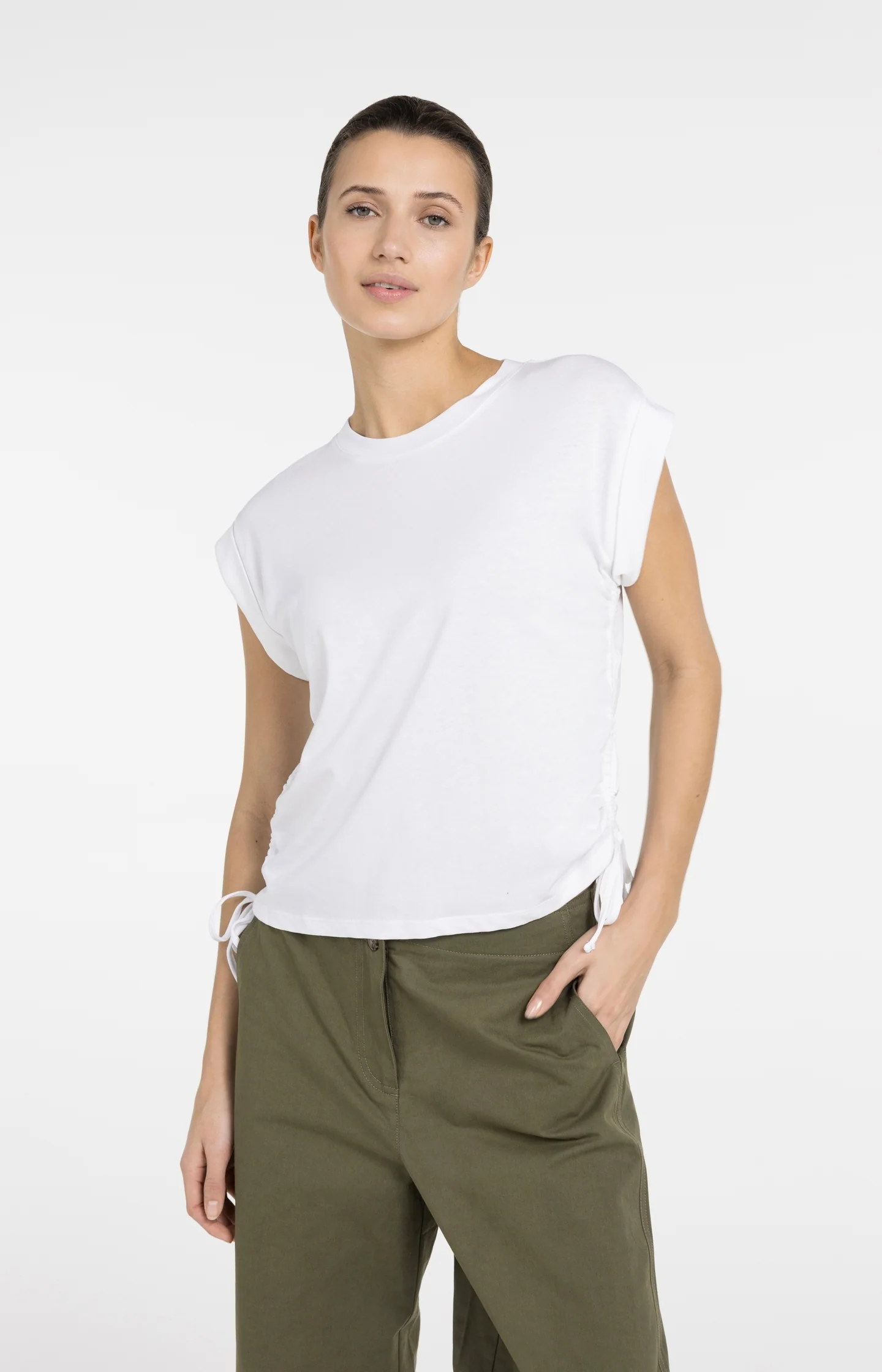 Top with short sleeves and adjustable cords