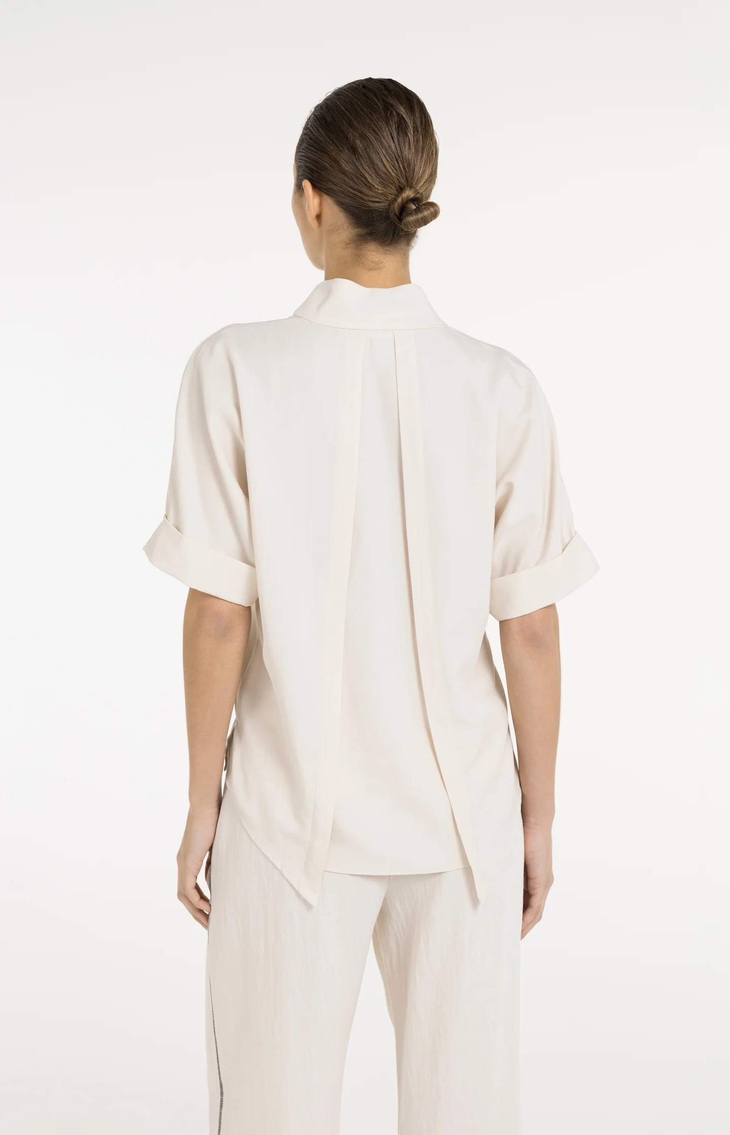 Top with short sleeves and polo collar - Image 4