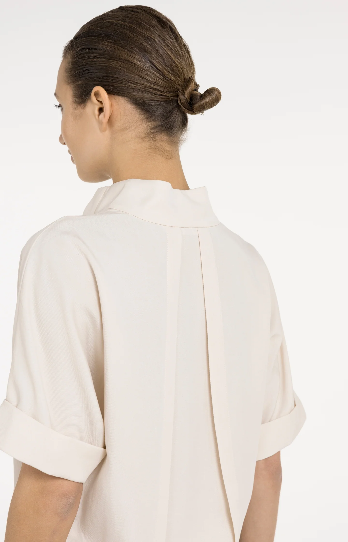 Top with short sleeves and polo collar - Image 6