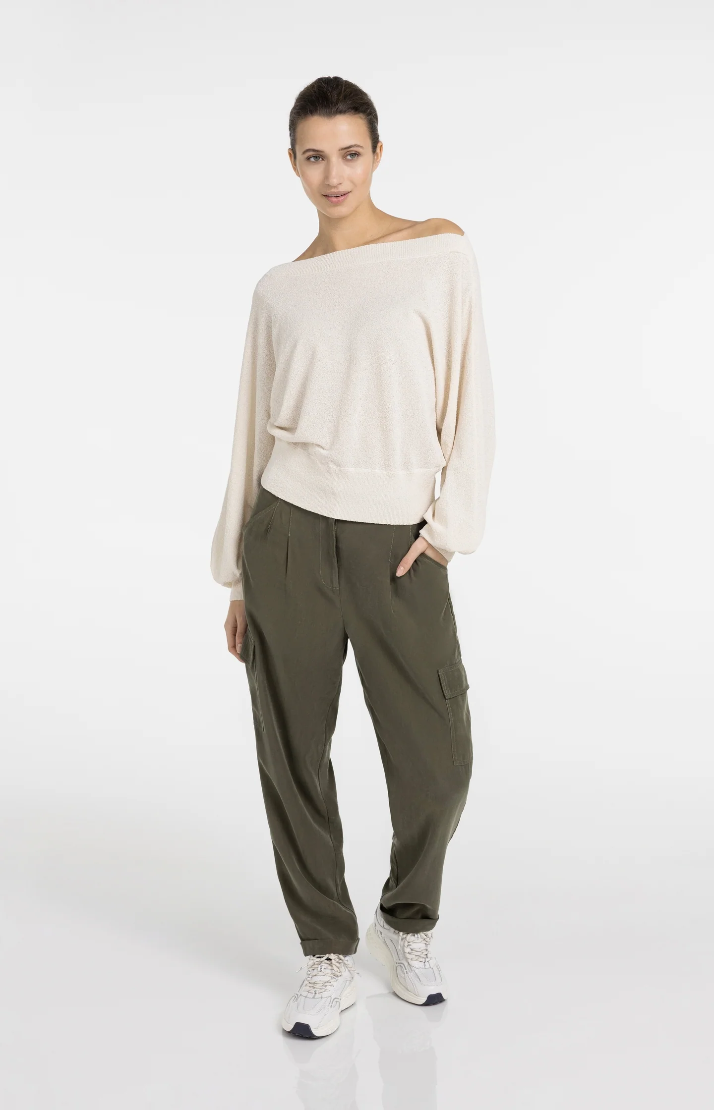 Towel knit sweater with boat neckline - Image 5