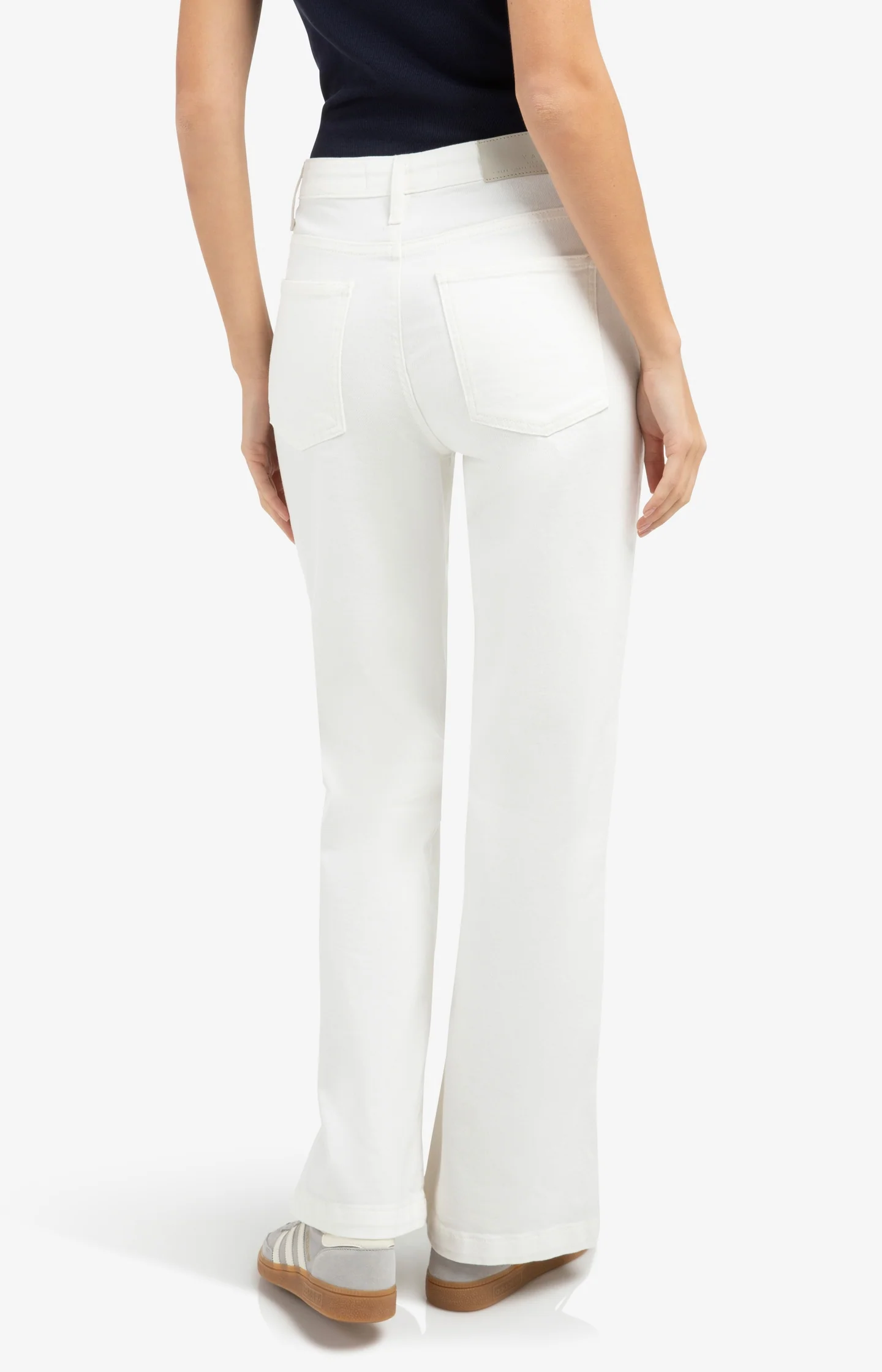 Wide leg denim trousers with button details (L32) - Image 4