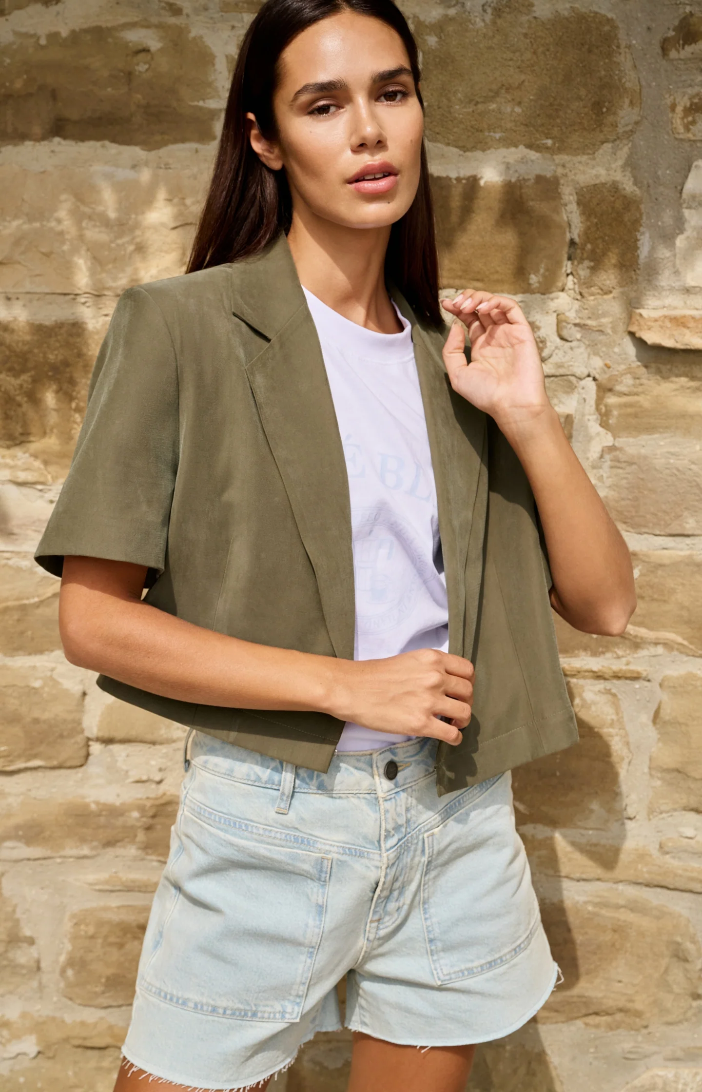 Woven blazer with short sleeves and detachable zip hem - Image 10
