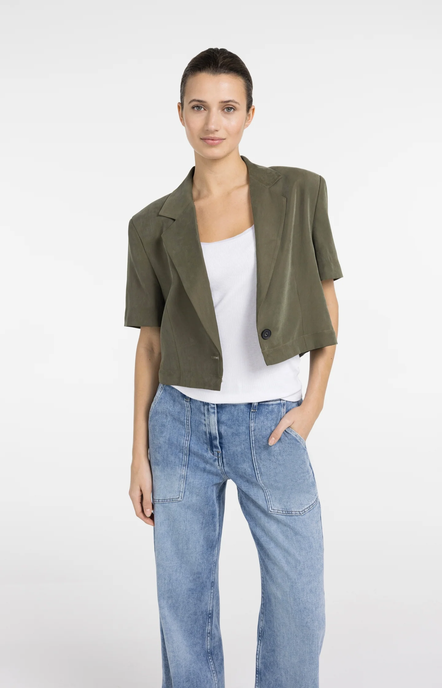Woven blazer with short sleeves and detachable zip hem - Image 5