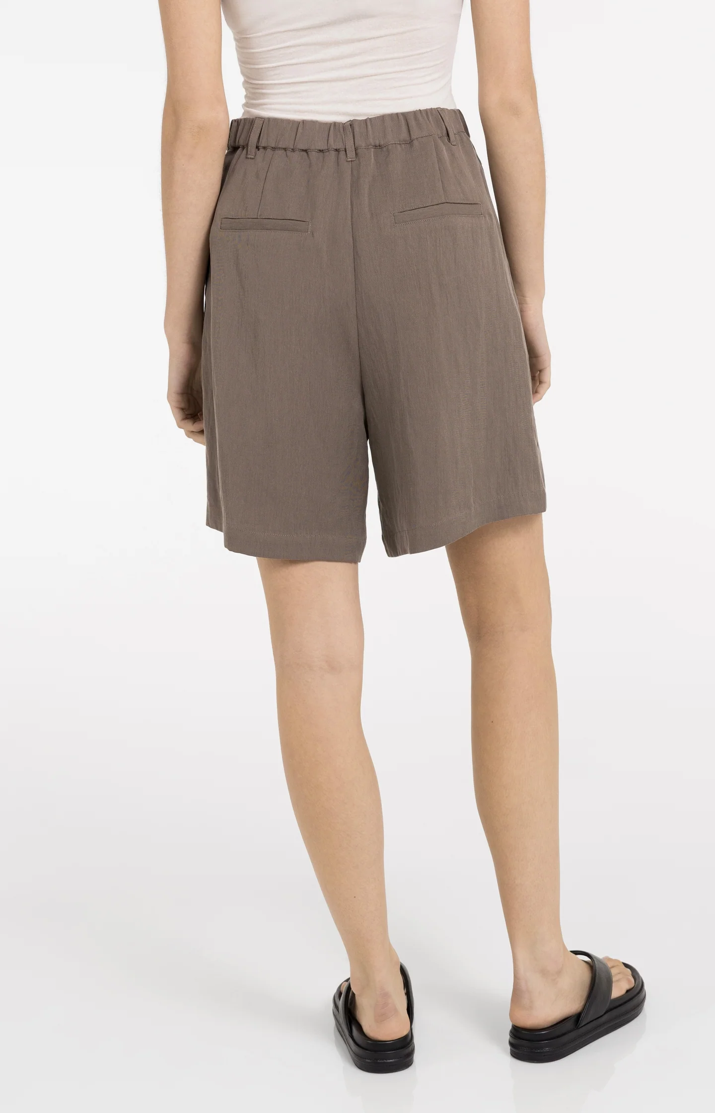 Woven longer length bermuda shorts - Image 4