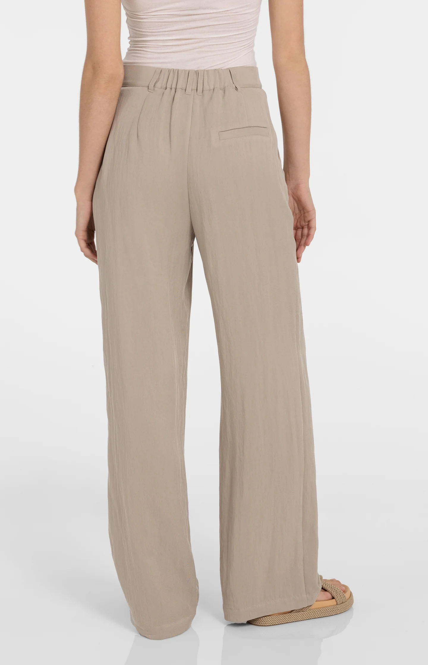 Woven wide leg trousers with pleats (L32) - Image 4