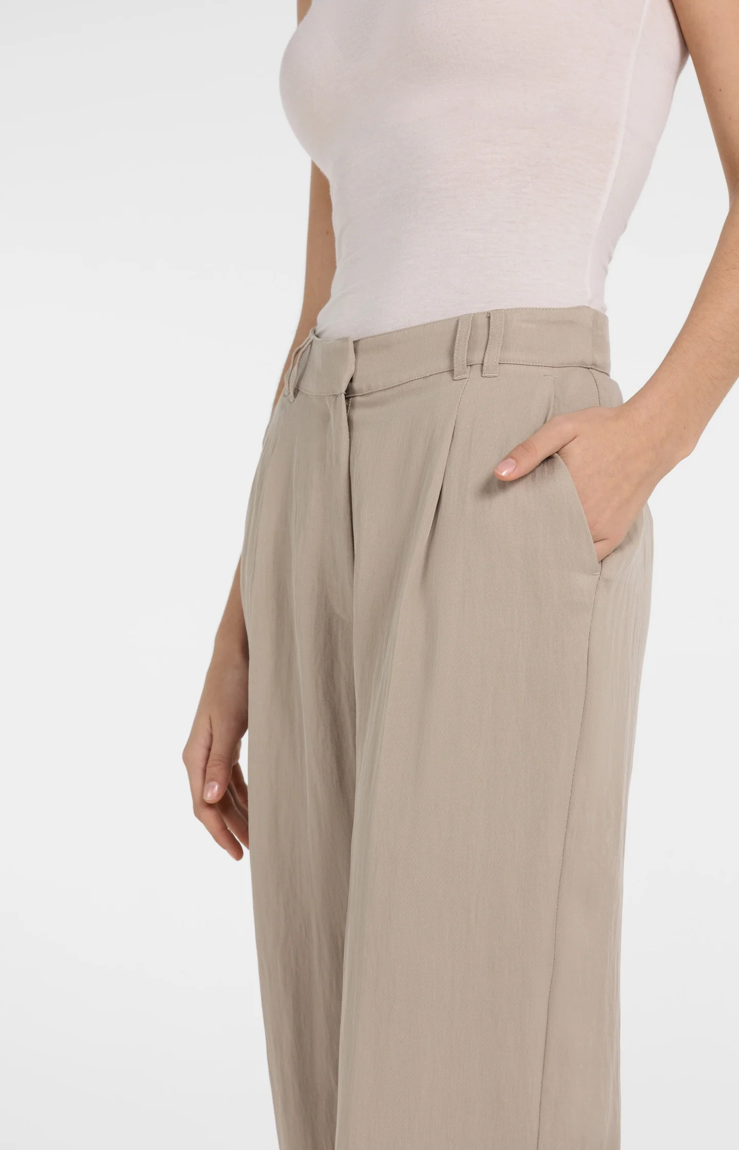 Woven wide leg trousers with pleats (L32) - Image 5